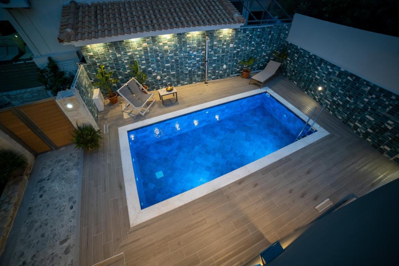 Thomas Villa Hersonissos - Private Pool - Sleeps 6 Dış mekan fotoğraf